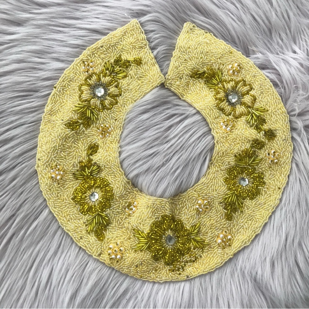 Vintage Embellished Floral Yellow Beaded Pearl Collar
